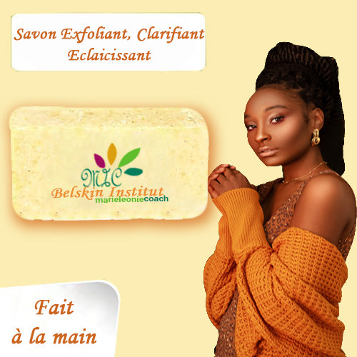Savon Exfoliant , Clarifiant Et Eclaircissant  Aux Extraits D'huiles Essentielles
